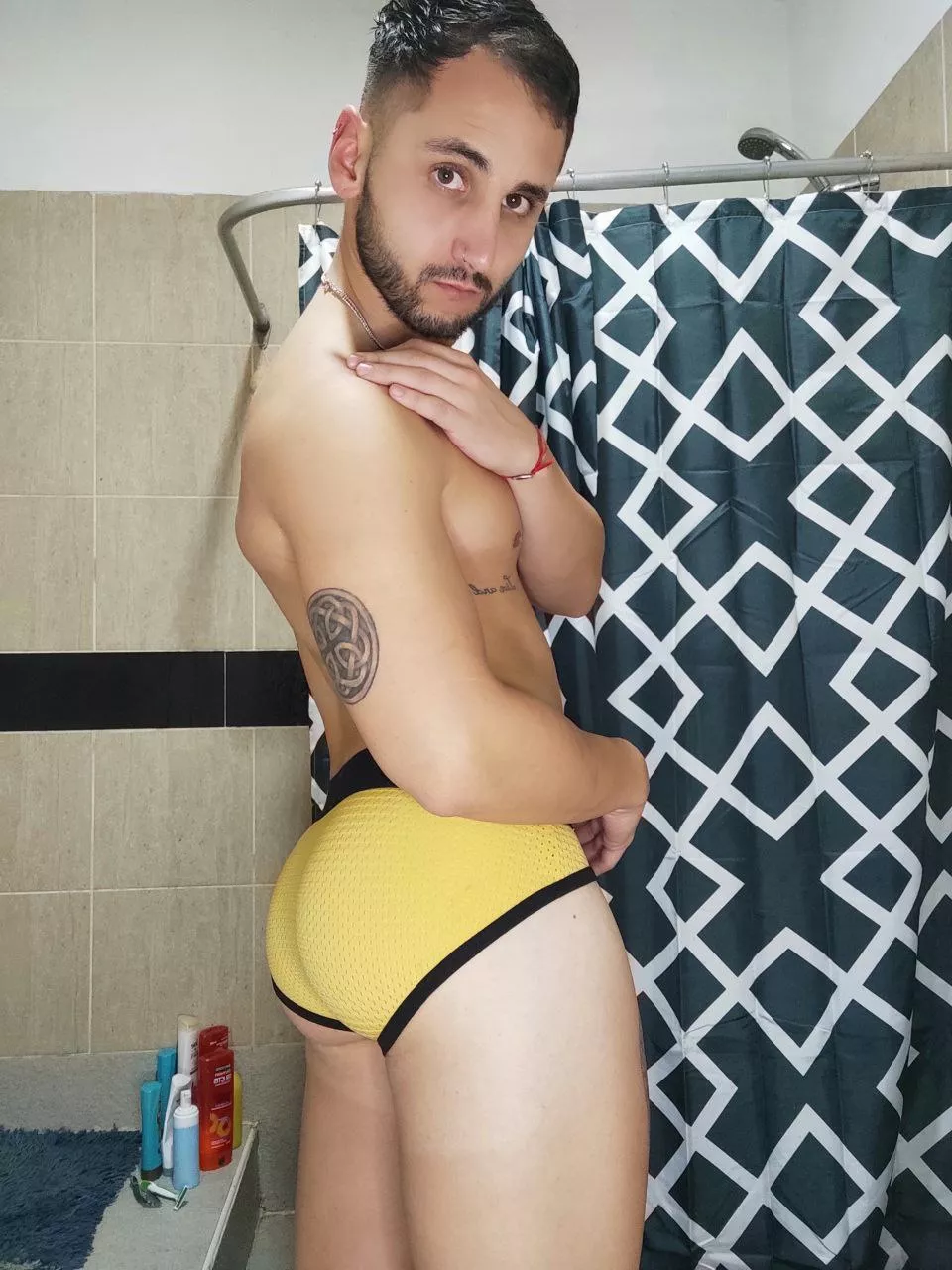 do you want to suck me?🍆🤤