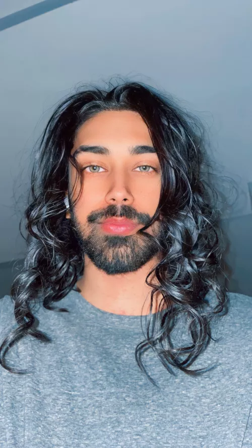 Hi, I’m from Toronto 🥰