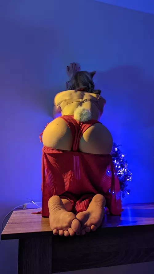 I like to show my ass