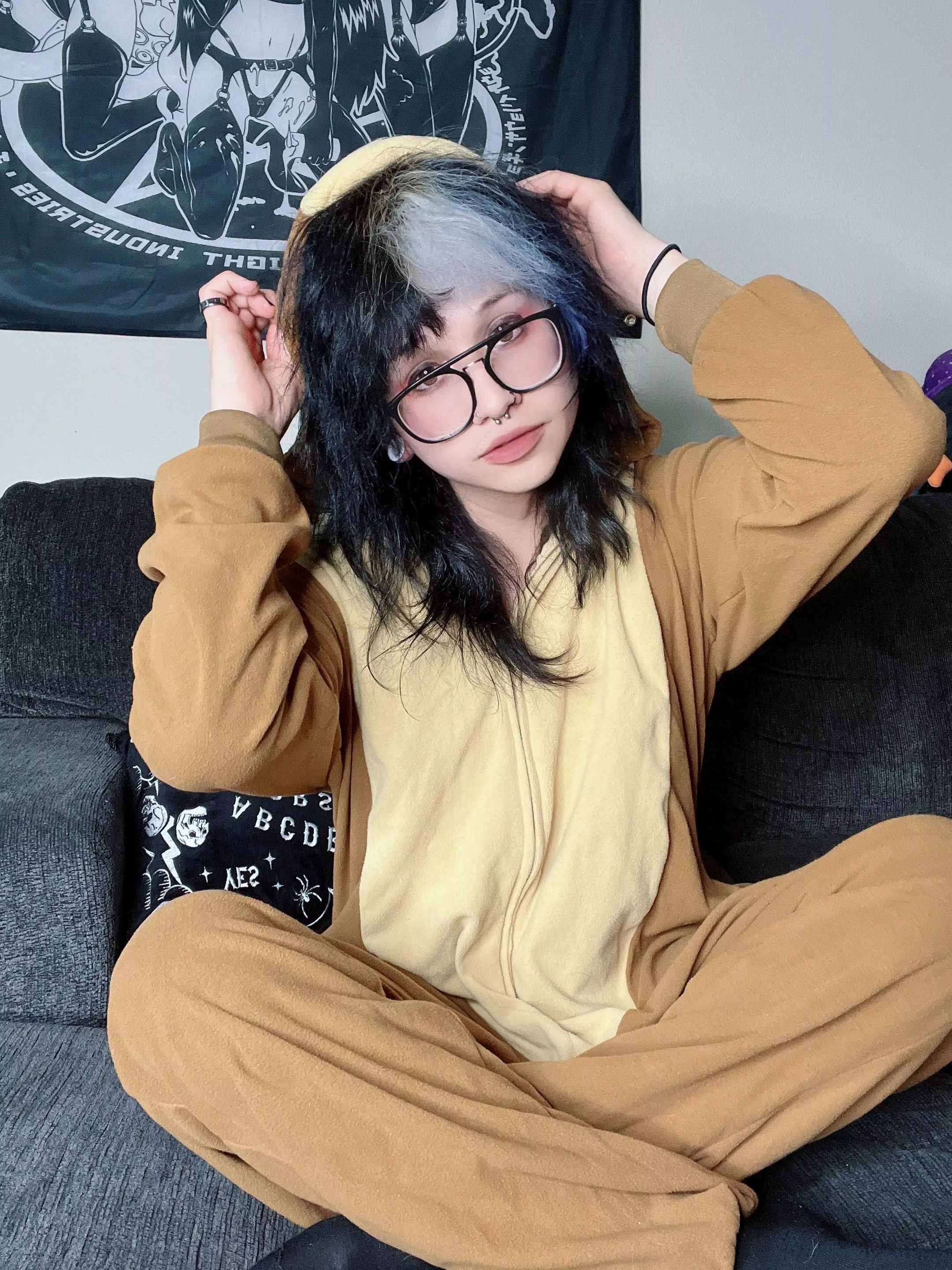 I love being in a onesie so much! I feel like a tiny teddy bear 🥰