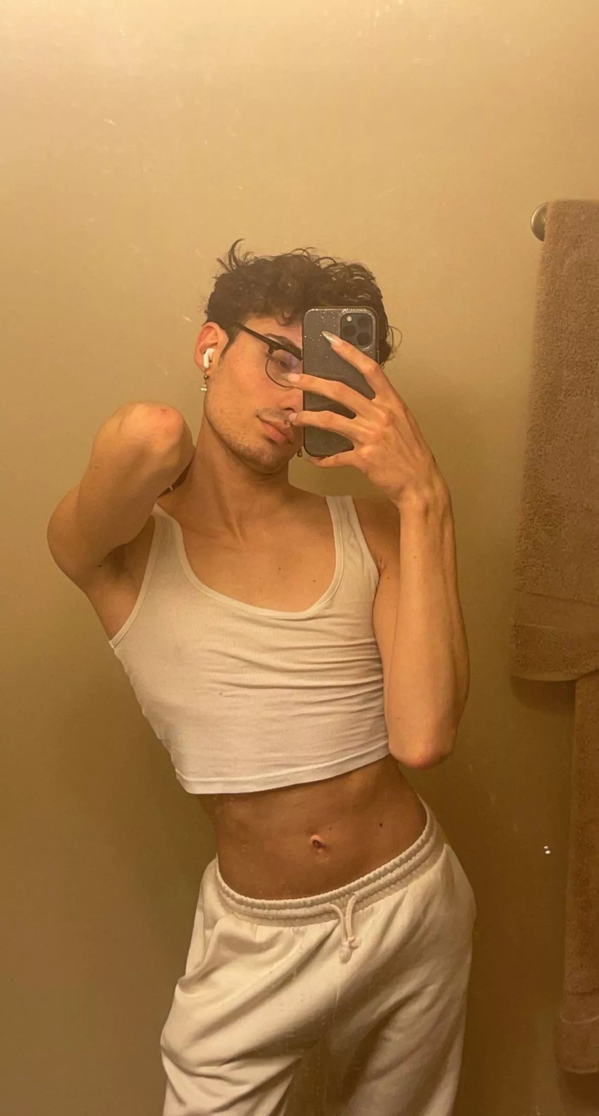 i miss having people to talk to 😕