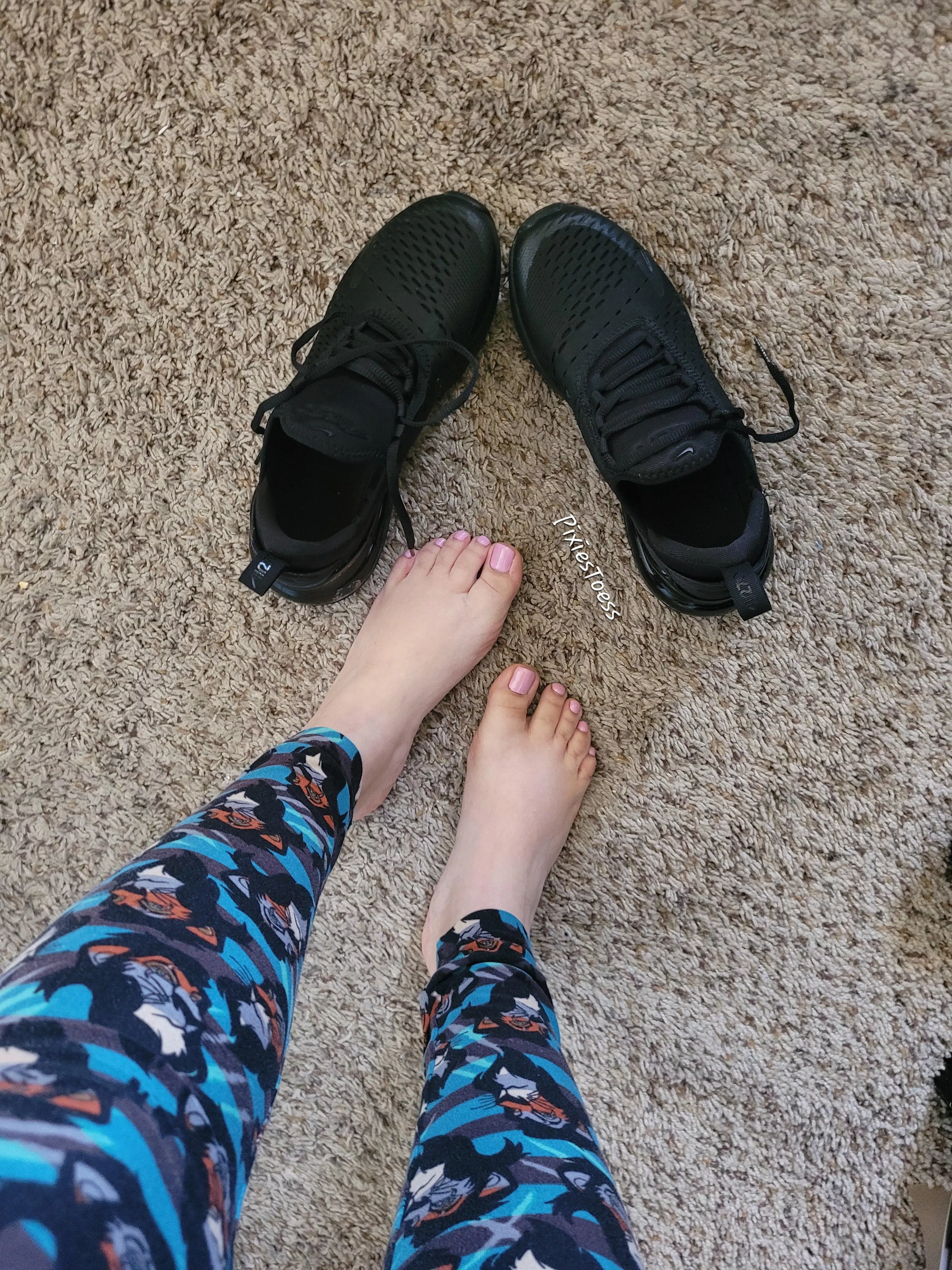 I want to hug Your lil friend with my warm feet.