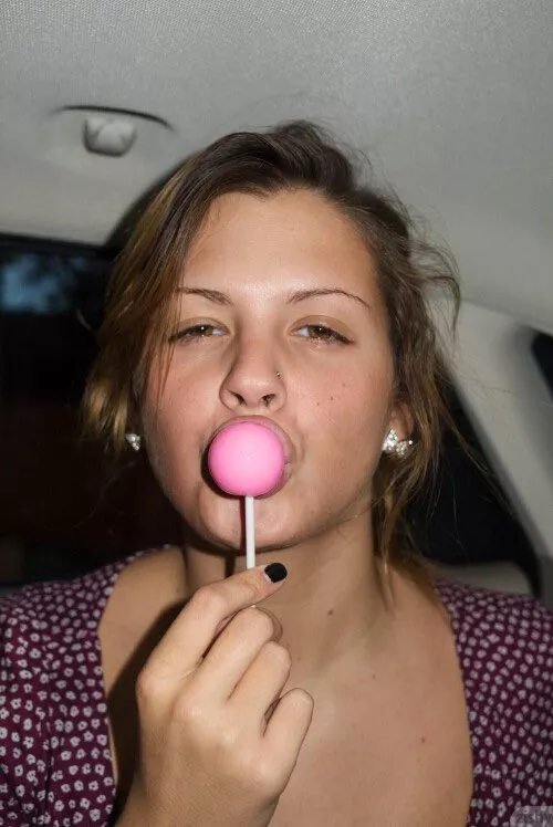 I wish I was that lollipop.
