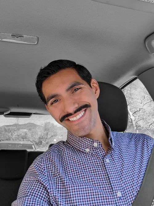 Idk why I've always felt uncomfortable smiling in pics, so here's a middle finger to my insecurities and anxiety