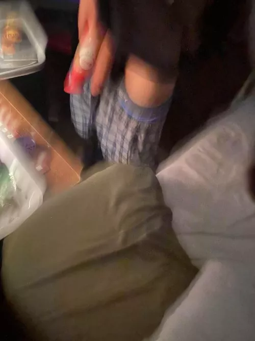 If u got hot photos of ur girl pref undies in mirror. I’ll babecock if u want me too private 100%. I understand