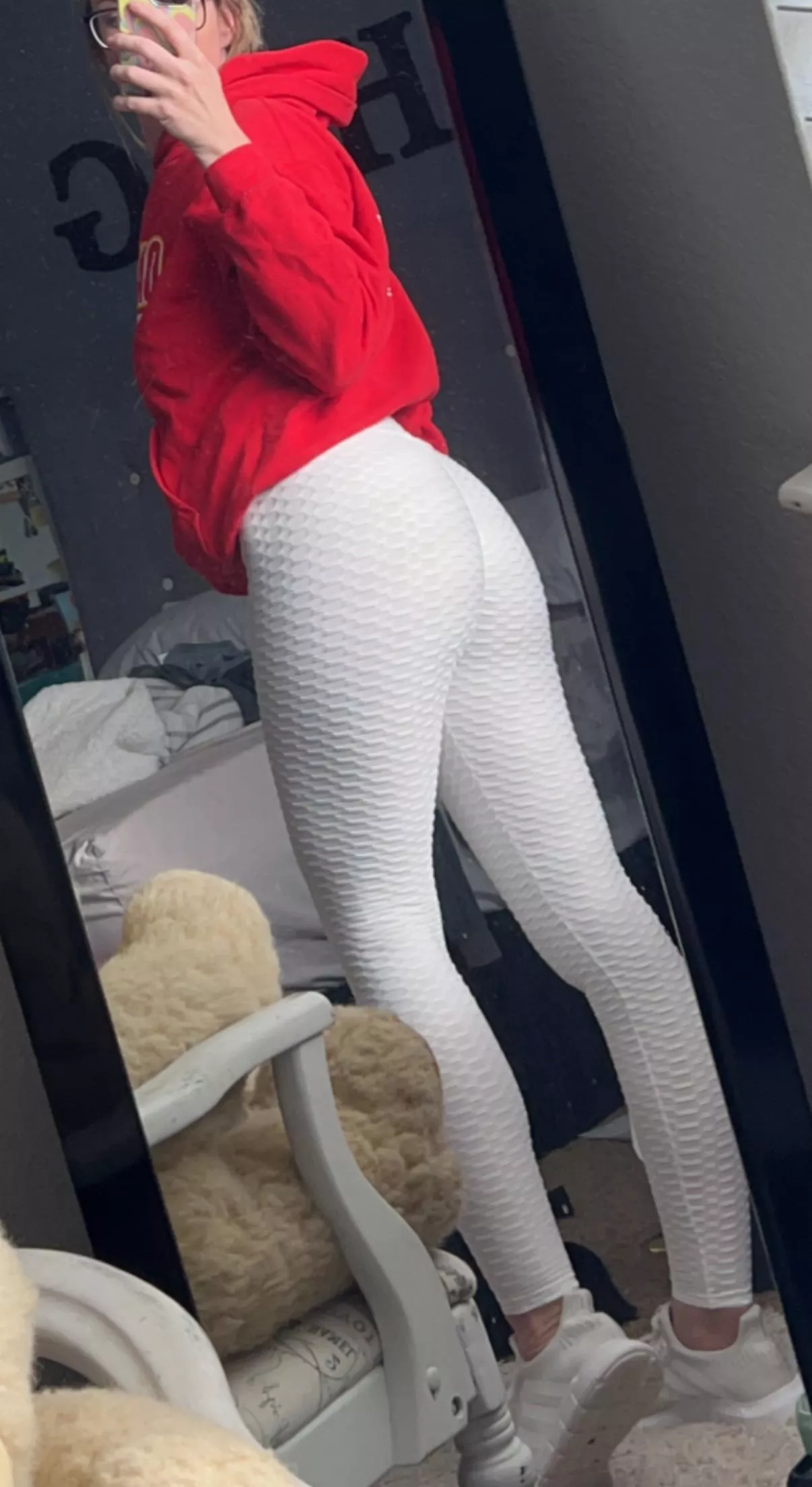 If you come to me, I’ll make it so you never leave 🤗