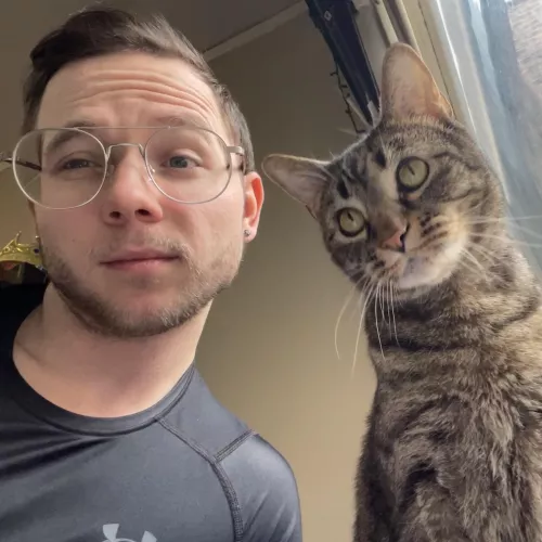 I’m independent like a cat but I still need a man