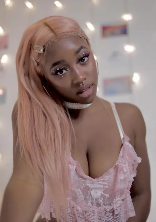 Its the BNWO, you know you want to serve a Goddess like me [domme]