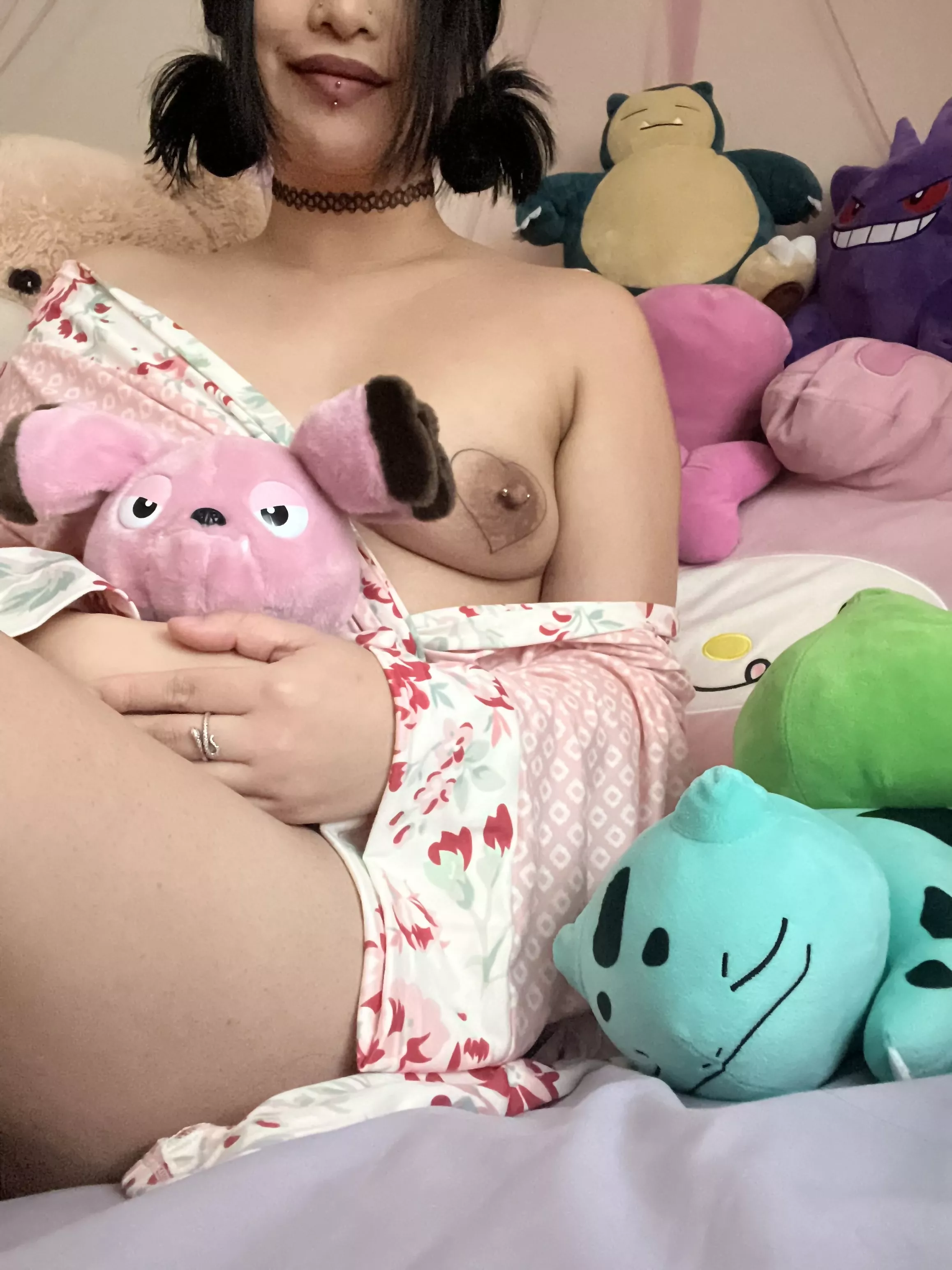 Me and my snubbull have matching hairdos today! [f]