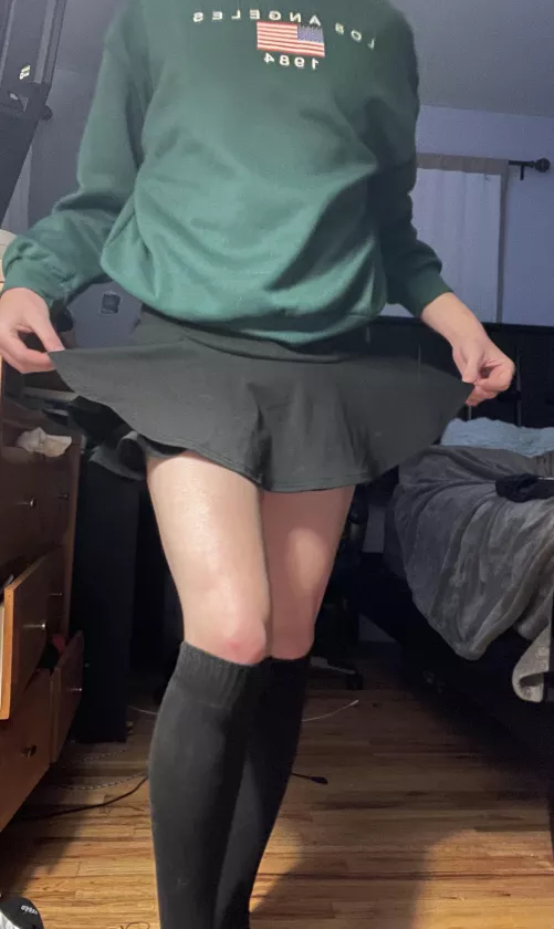 my first skirt😤