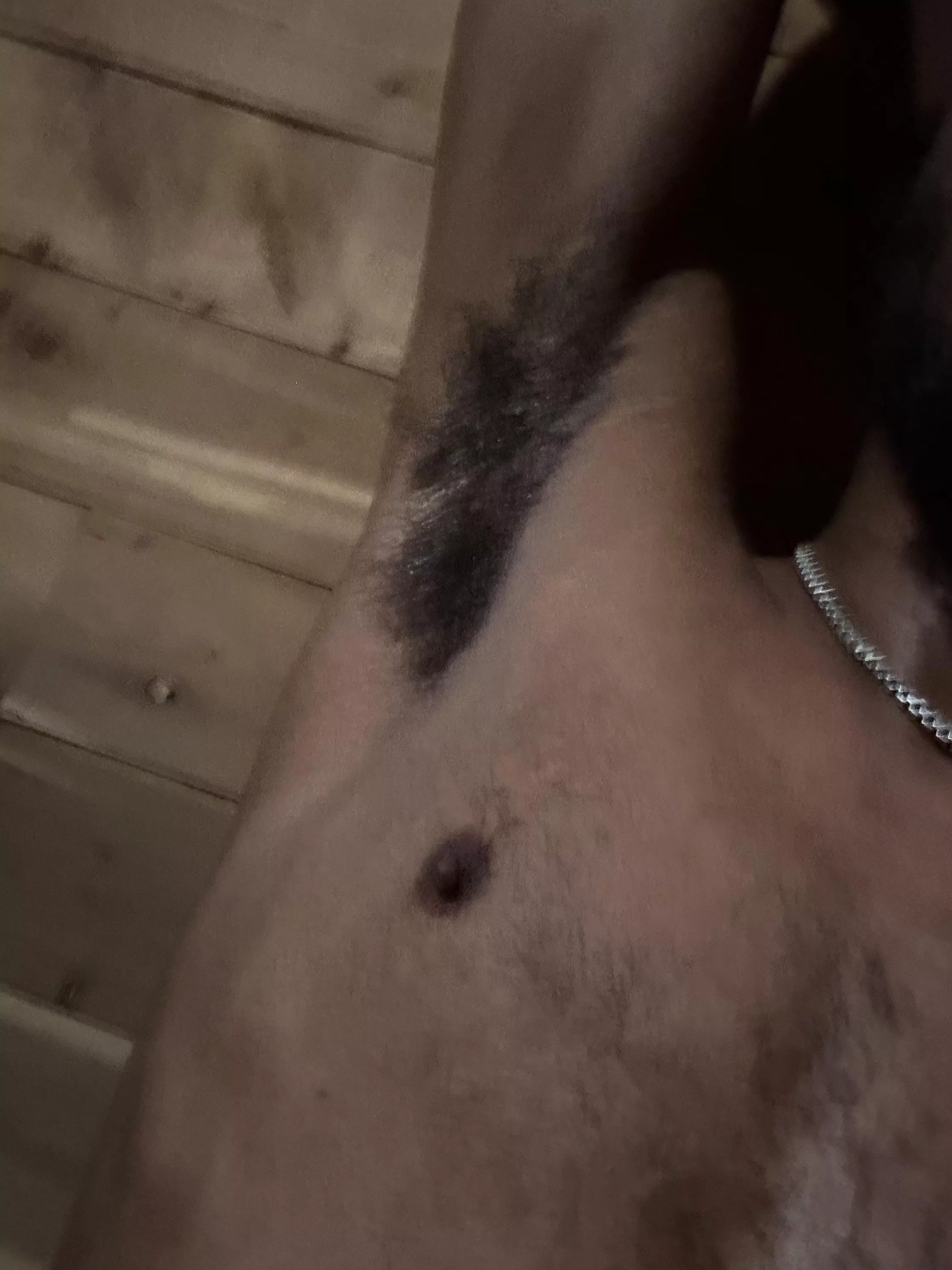 People always tell me I have nice pits. Do you agree?