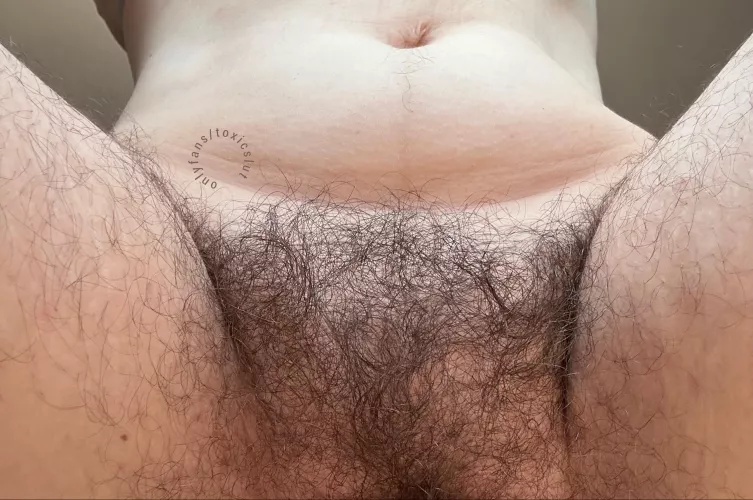 pov squatting on your face :p