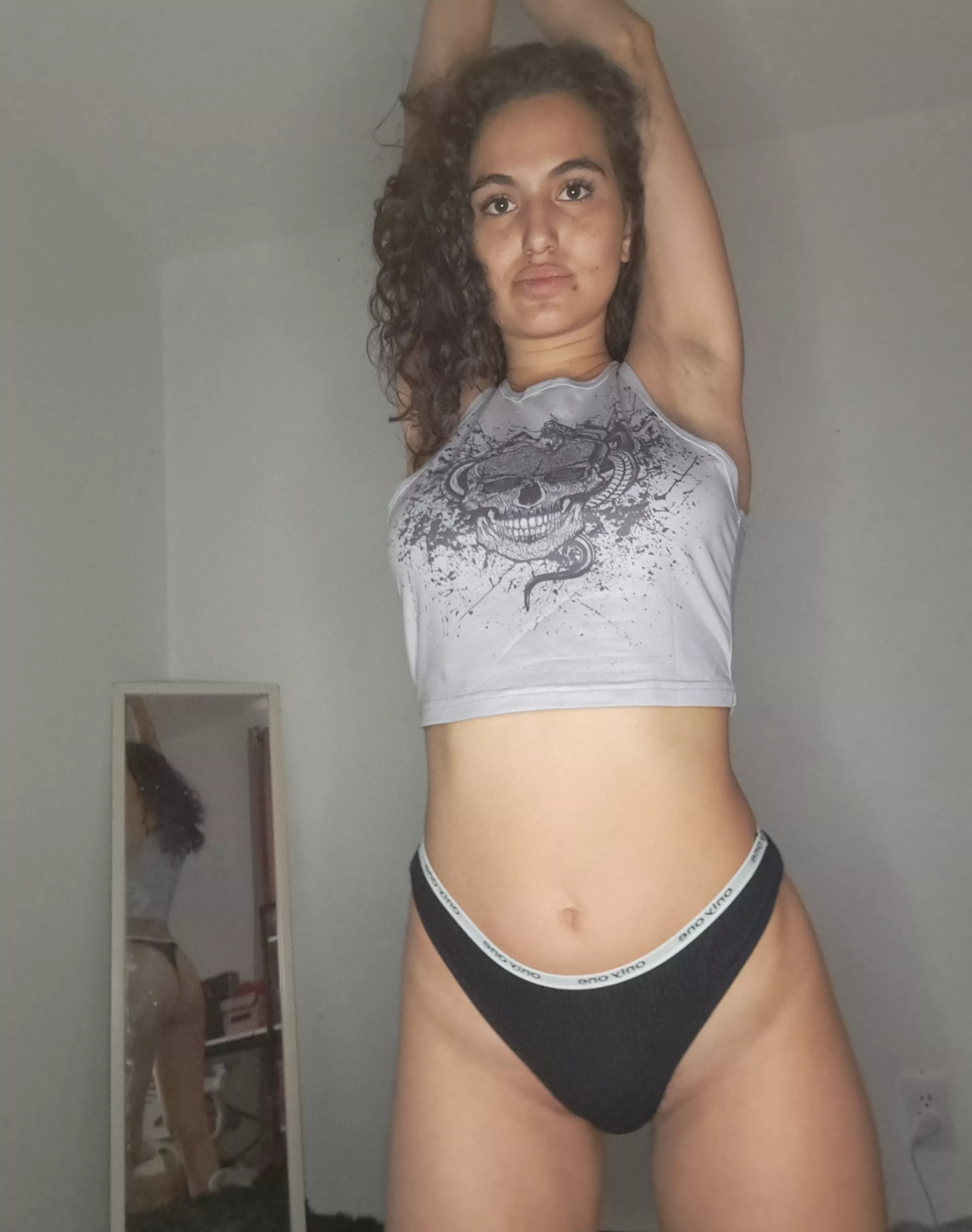 Take my clothes off and pound my tight holes