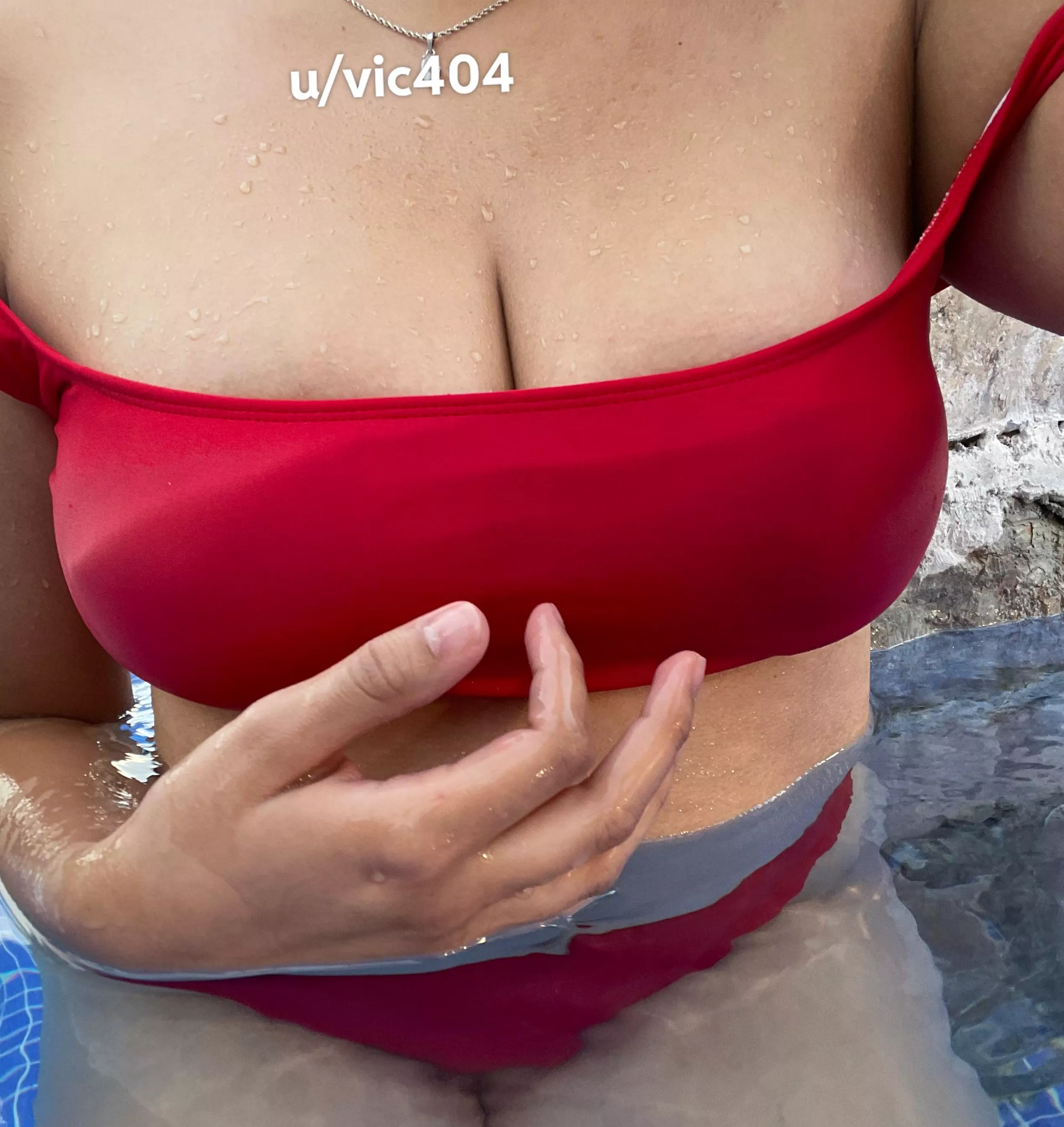 Wanna join me in the pool? ;)