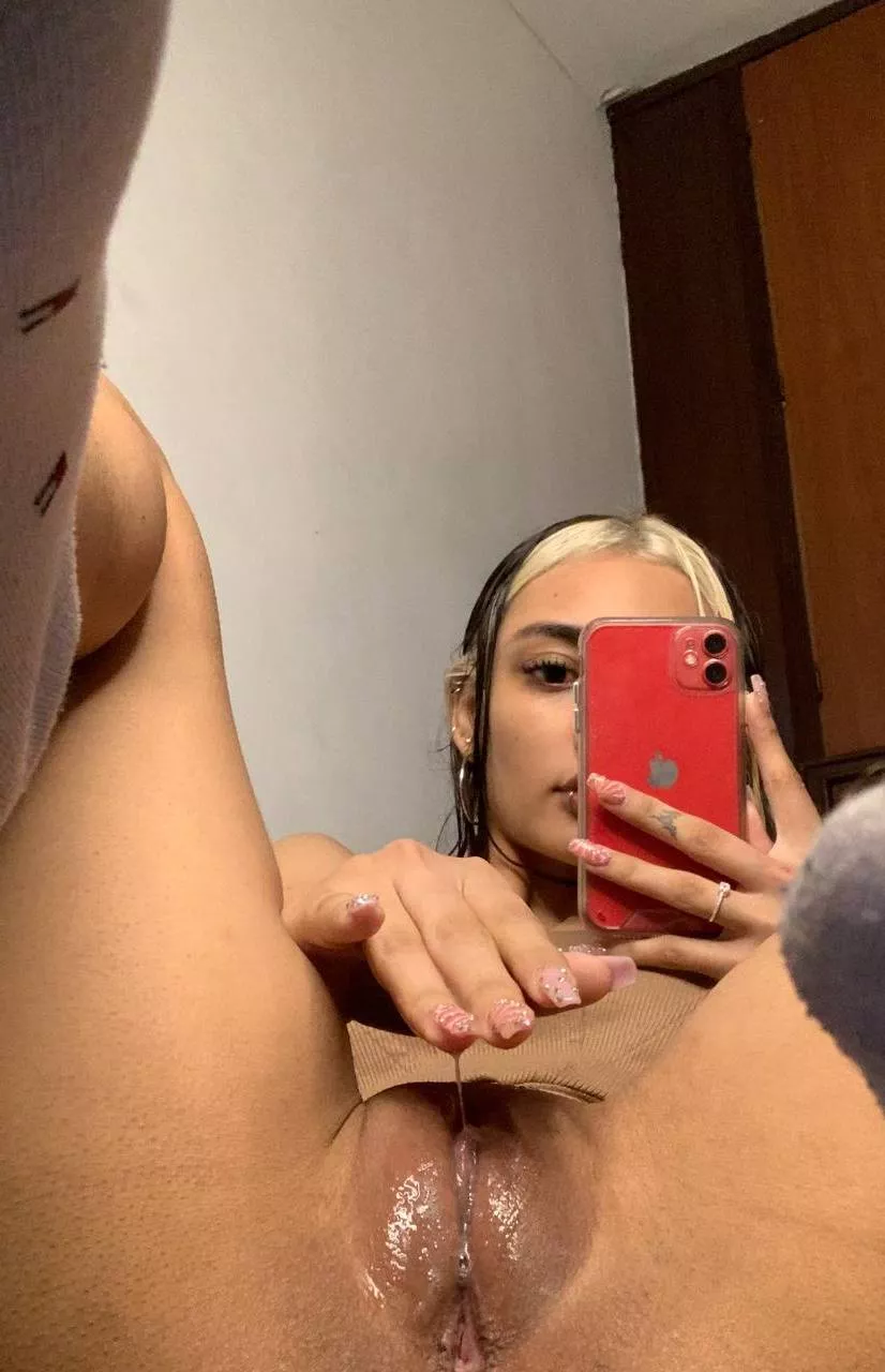 why i am always so wet 🤤