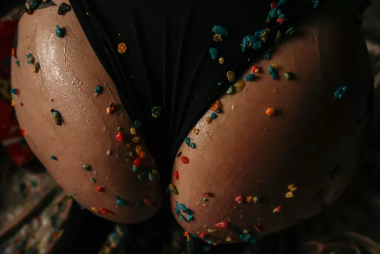 Would you eat cereal off my ass?