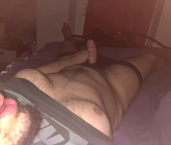 100% TOP looking for a bottom , femboys appreciated @heylo199