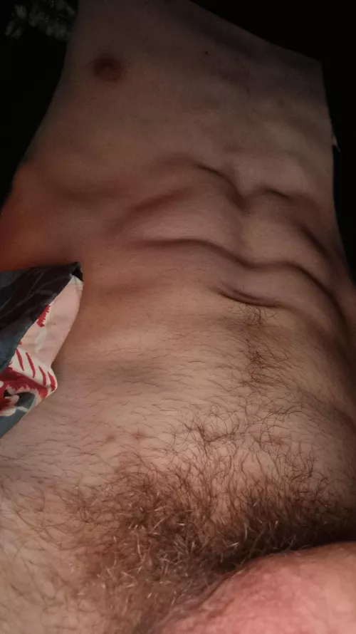 19 yo bi curious dom. Looking for guys who like to be sluts. Sc josh239444