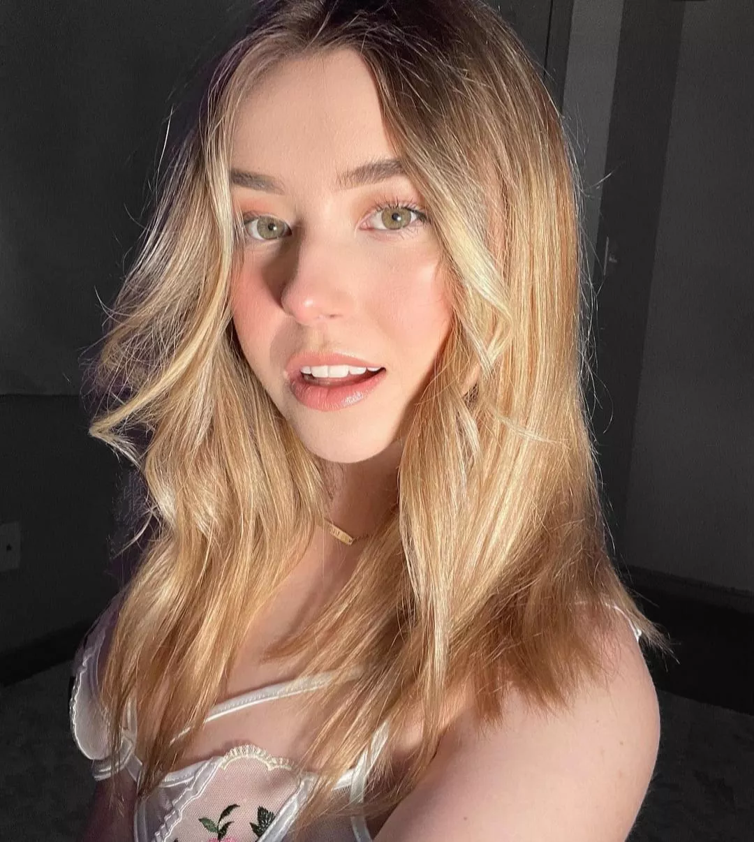 1u,p = My free Google drive. Fast check my Reddit profile bio.