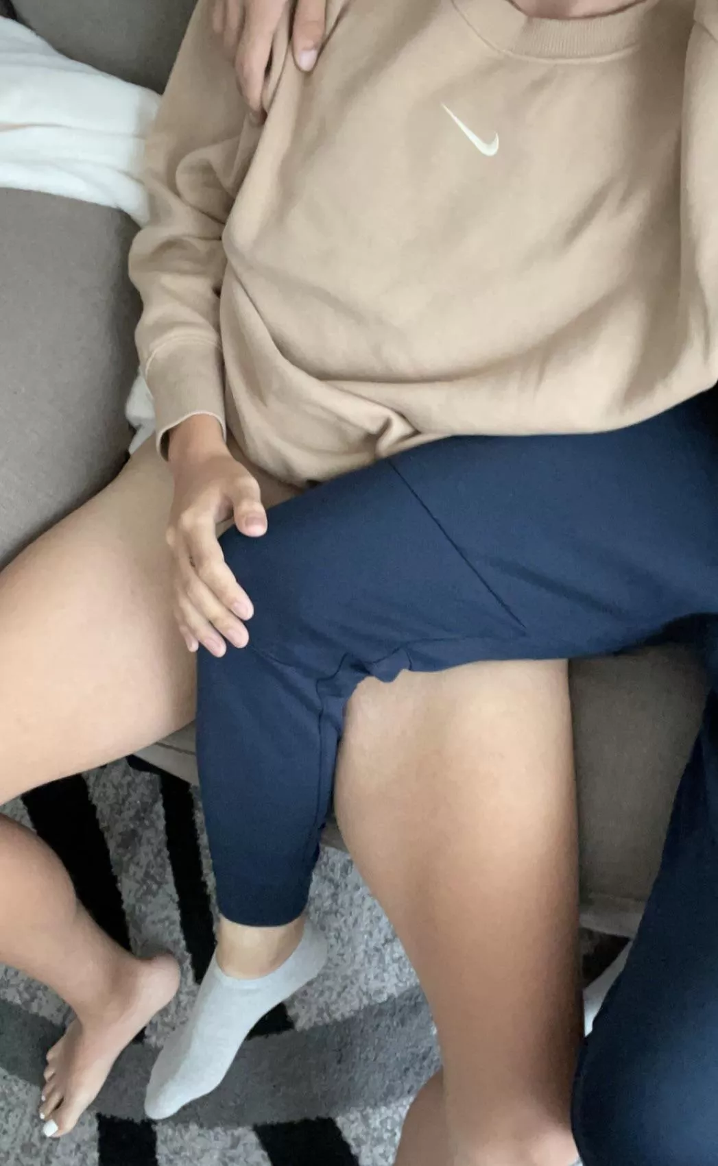 21m and 19m couple having fun. Everyone welcome sc: faisalqpq