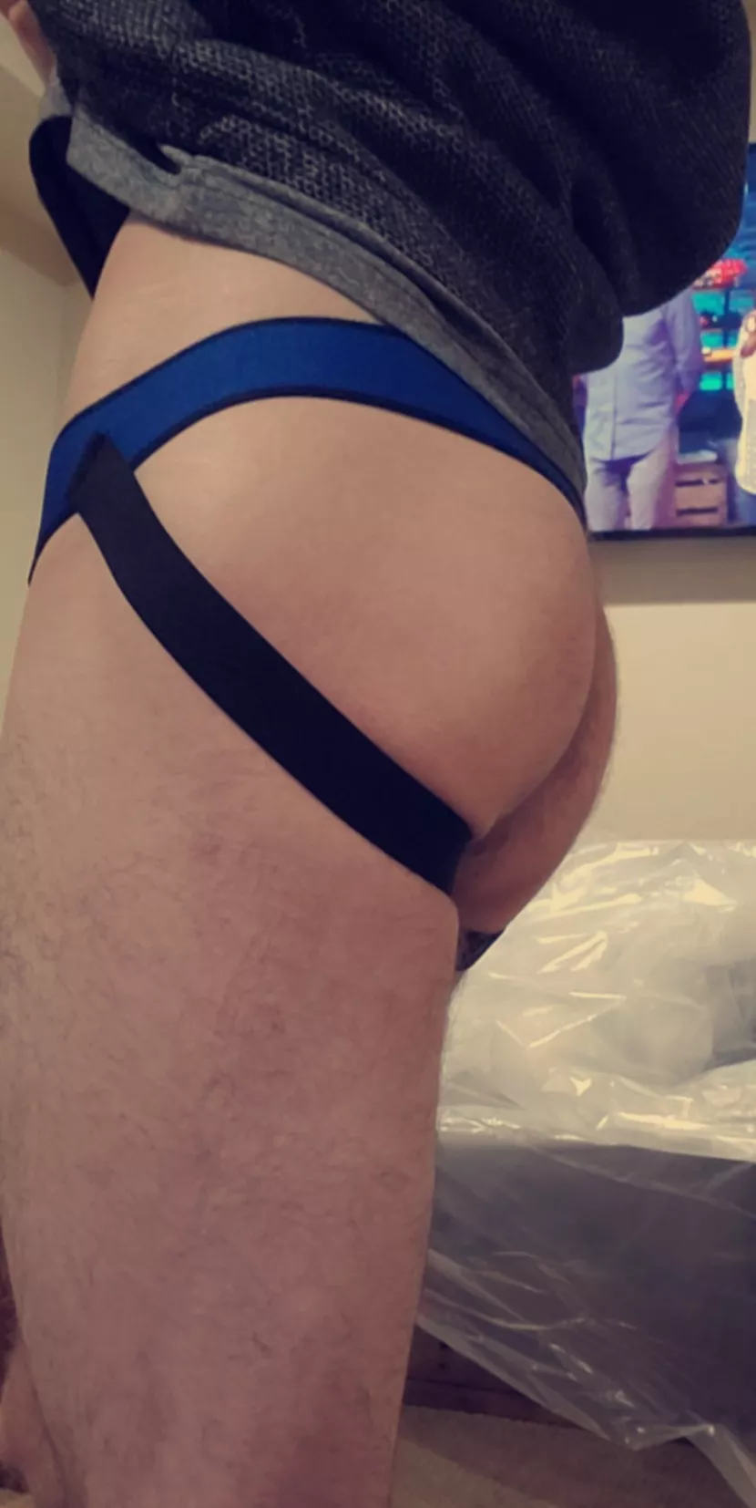 (22) who wants a turn?