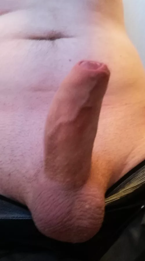 26 At work. What you think about my cock. DM for more.