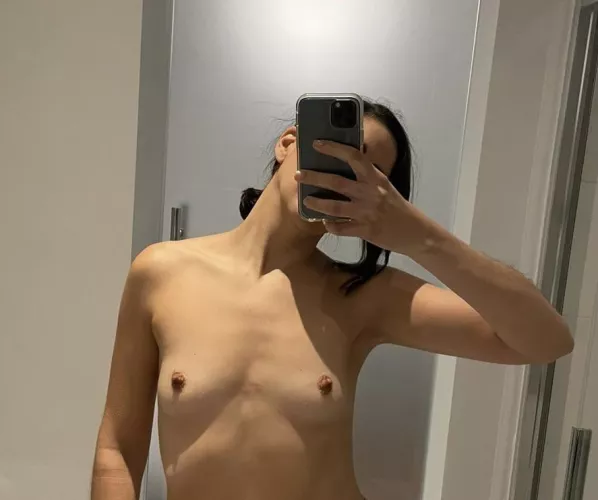 36yo-167cm-55kg Im not sure if my breasts still look perky enough