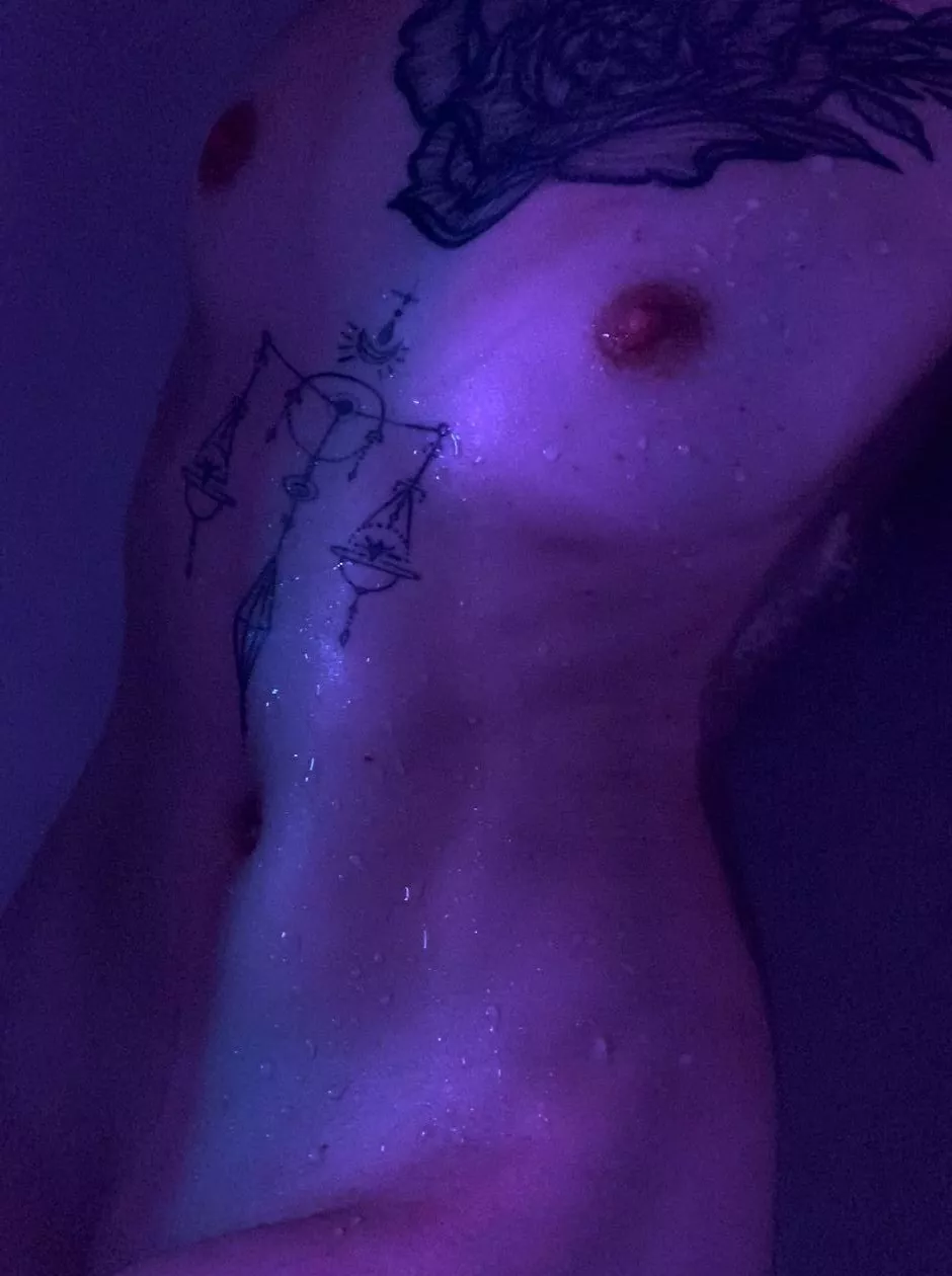 Can you wash my back?😏