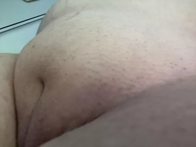 Chubby mound on a Thursday🥰