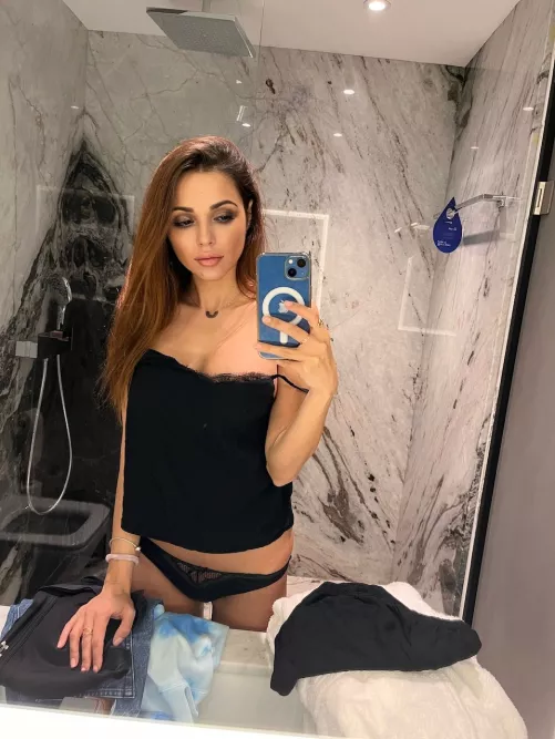 Do you wanna see my body?