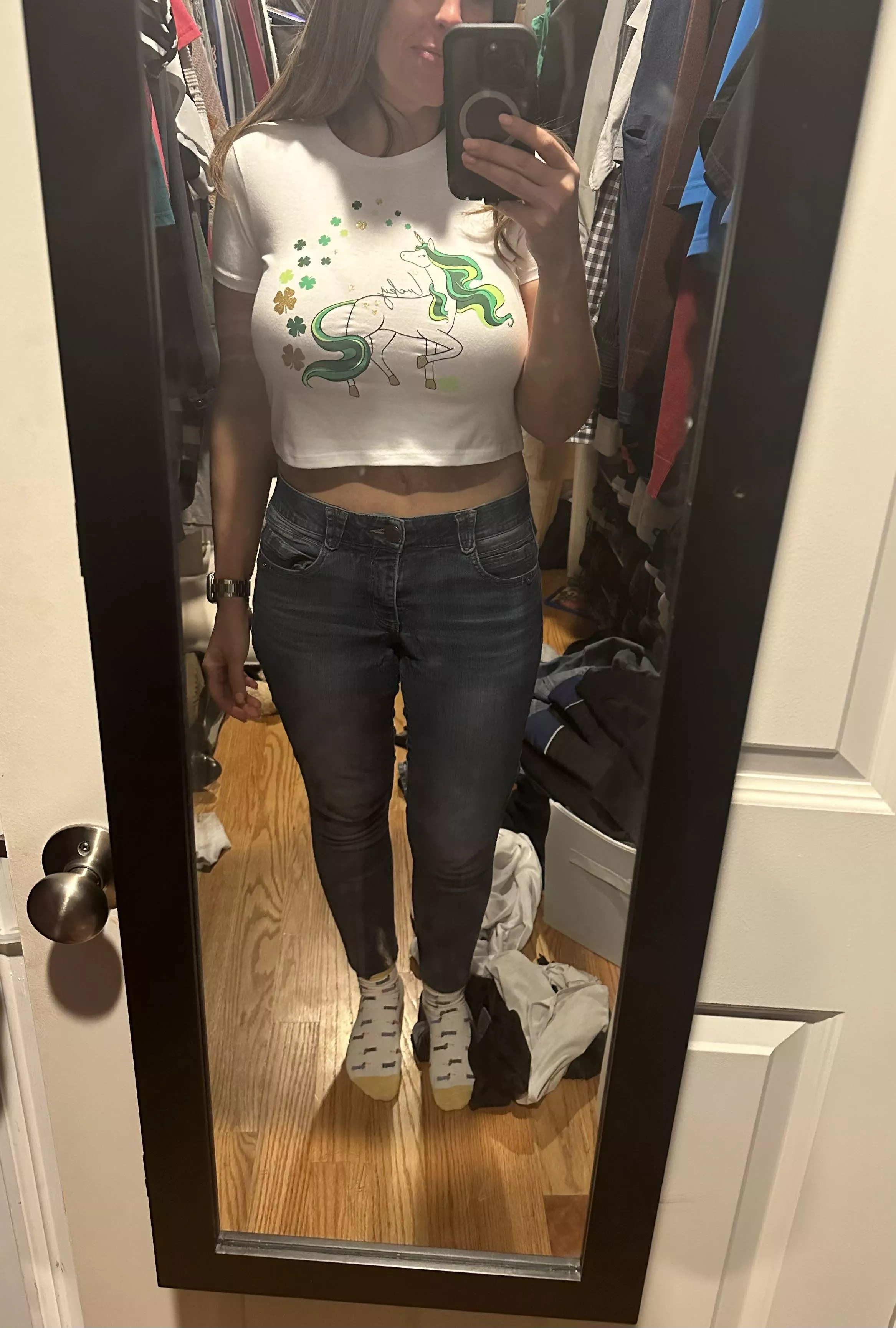 Even milf’s look sexy on dress down Friday at the office