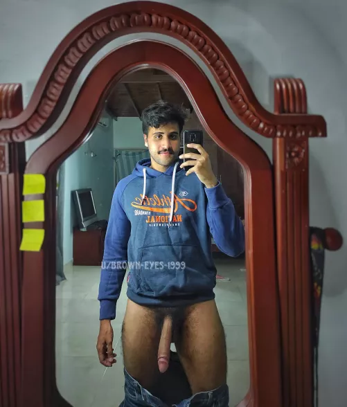 Get on your knees right now 🥵