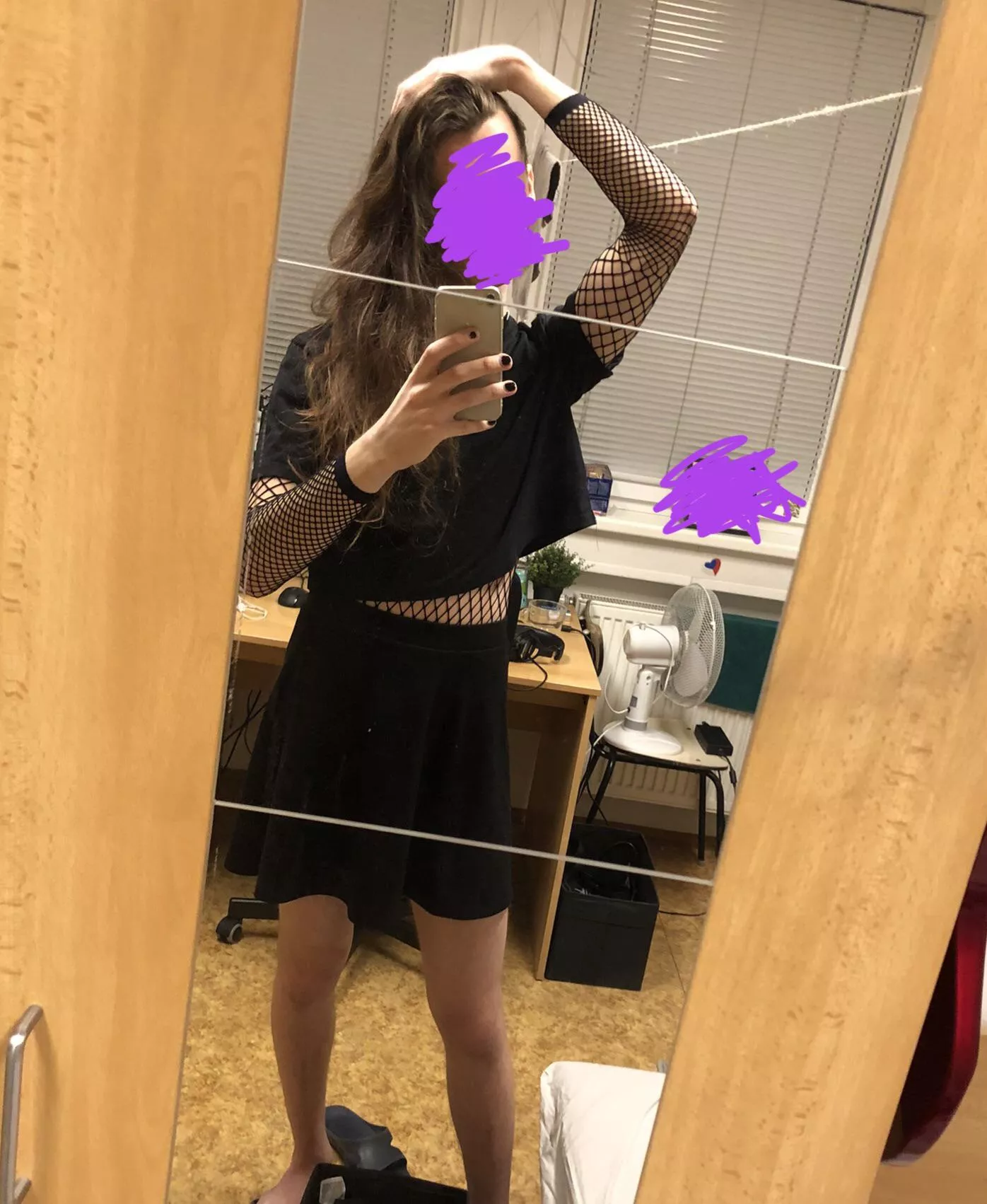 Hey! First time here, a lil bit shy