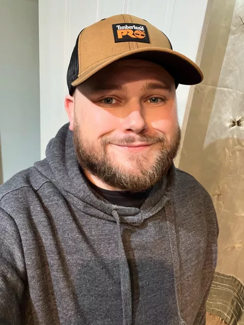 Heya, 28yo here looking for new buds. Pc gamer with discord.