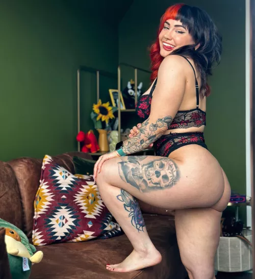 I competed in a powerlifting competition yesterday! It was so much fun ☺️