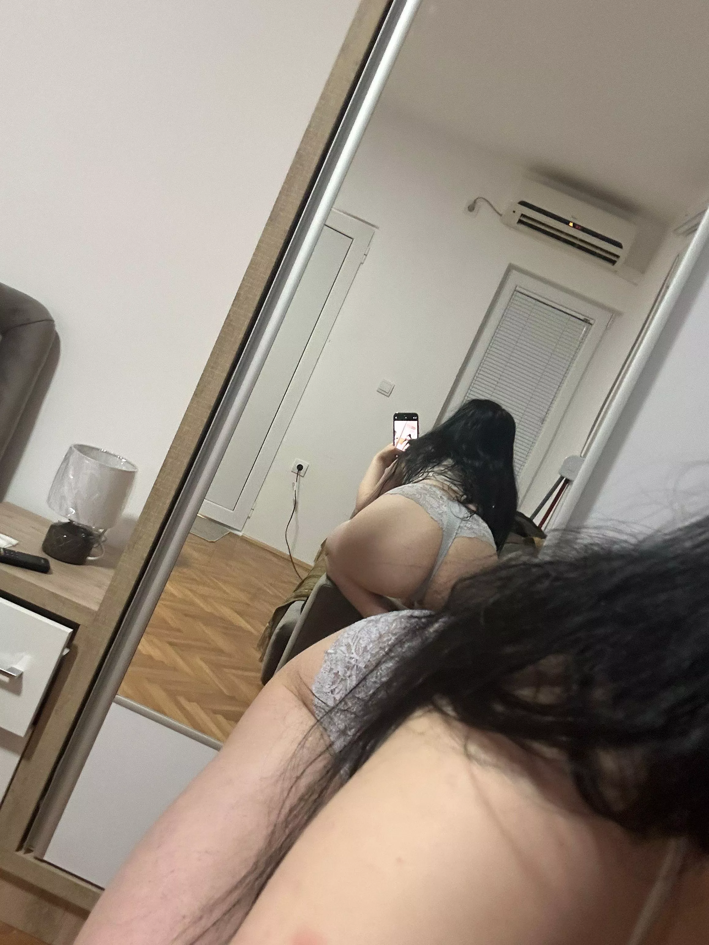 I have such a thick booty, I must be super fertile 💕