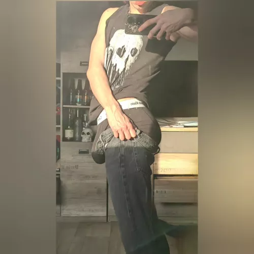 I may be too big for these pants