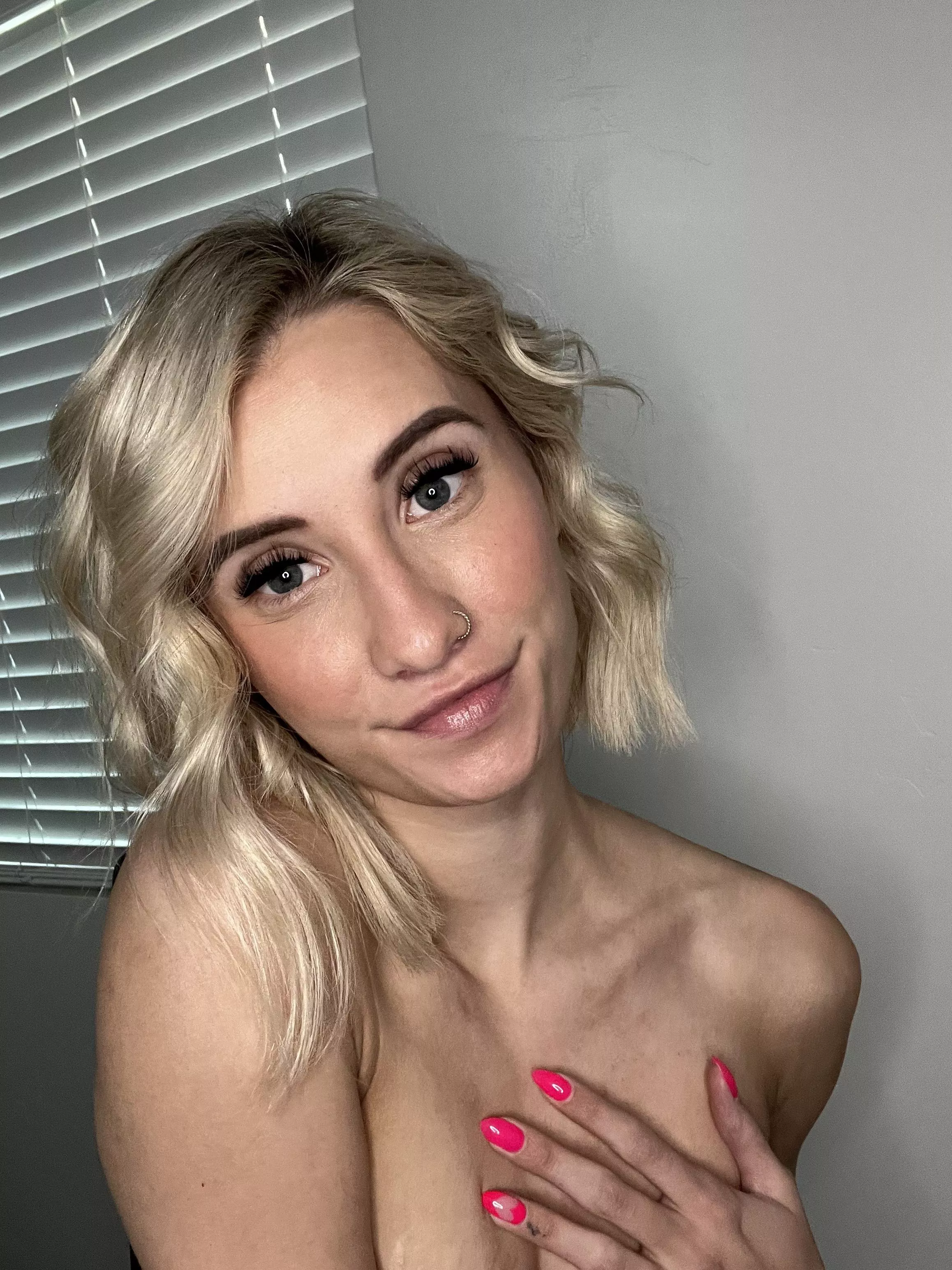 I'm ready to get f*cked!!! 👅💦