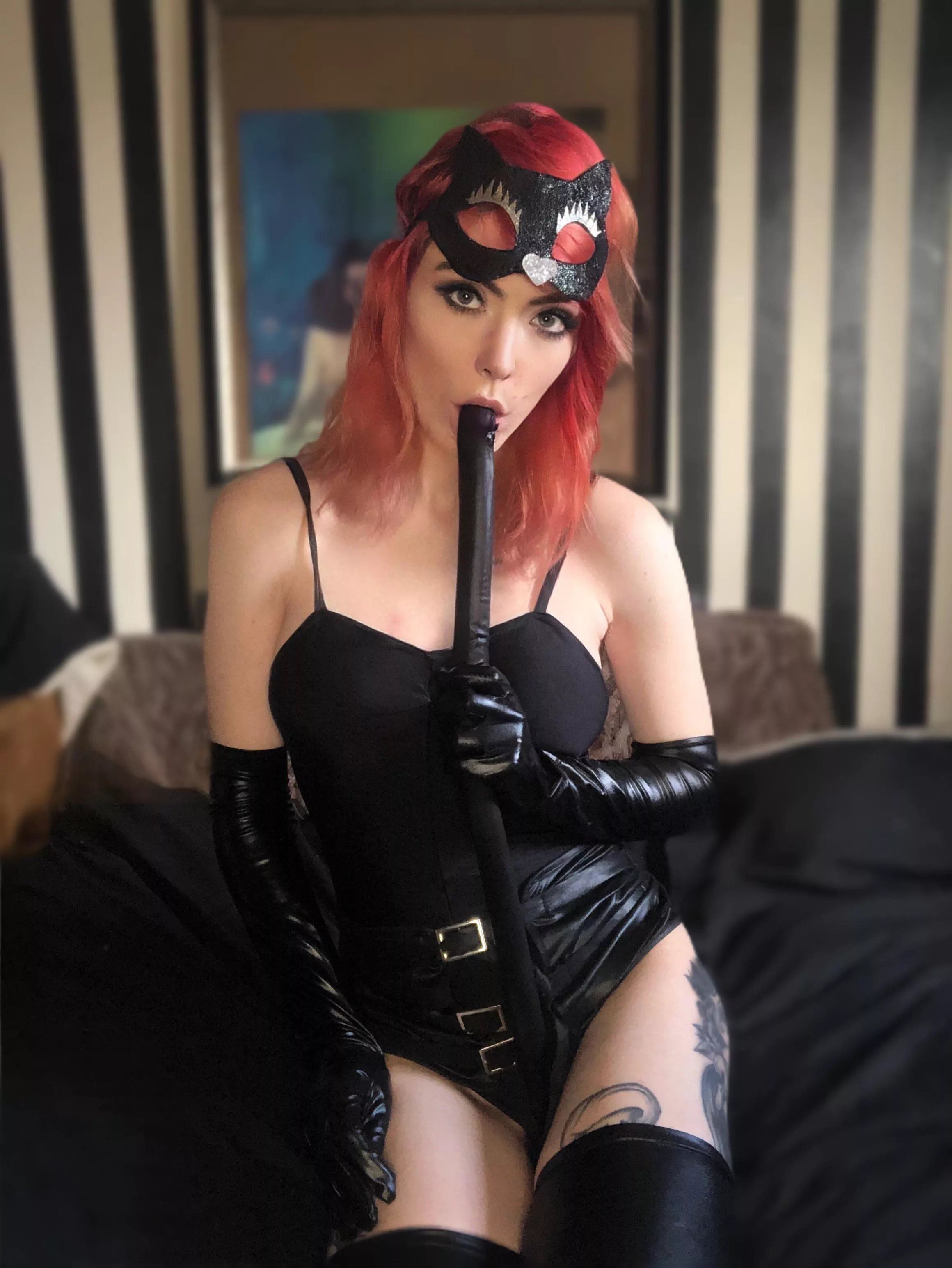 I’m sure the cat thing is over done by now, but the tail is so long and hard 😈