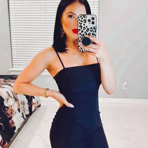 Mirror mirror on the wall: Who’s the baddest of them all?