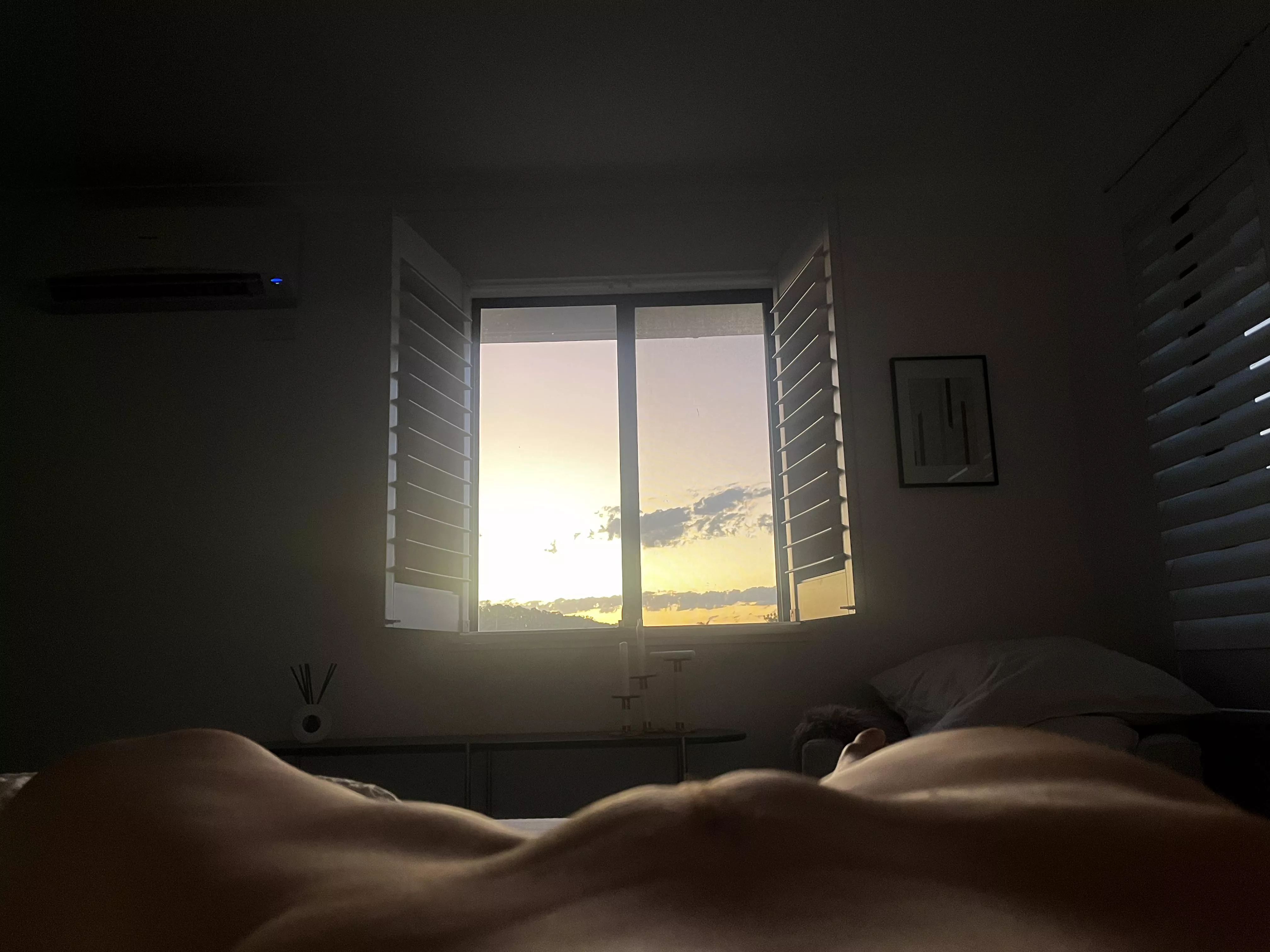 Pussy mound with a view