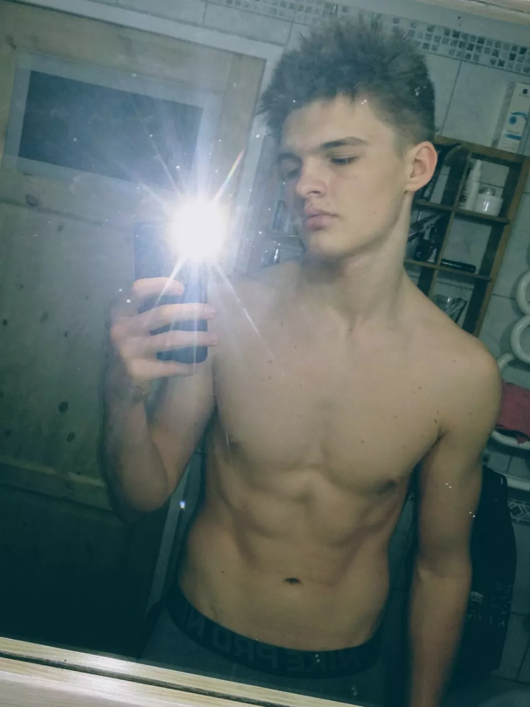 the vball practice went well and my abs look great, what more can I want?