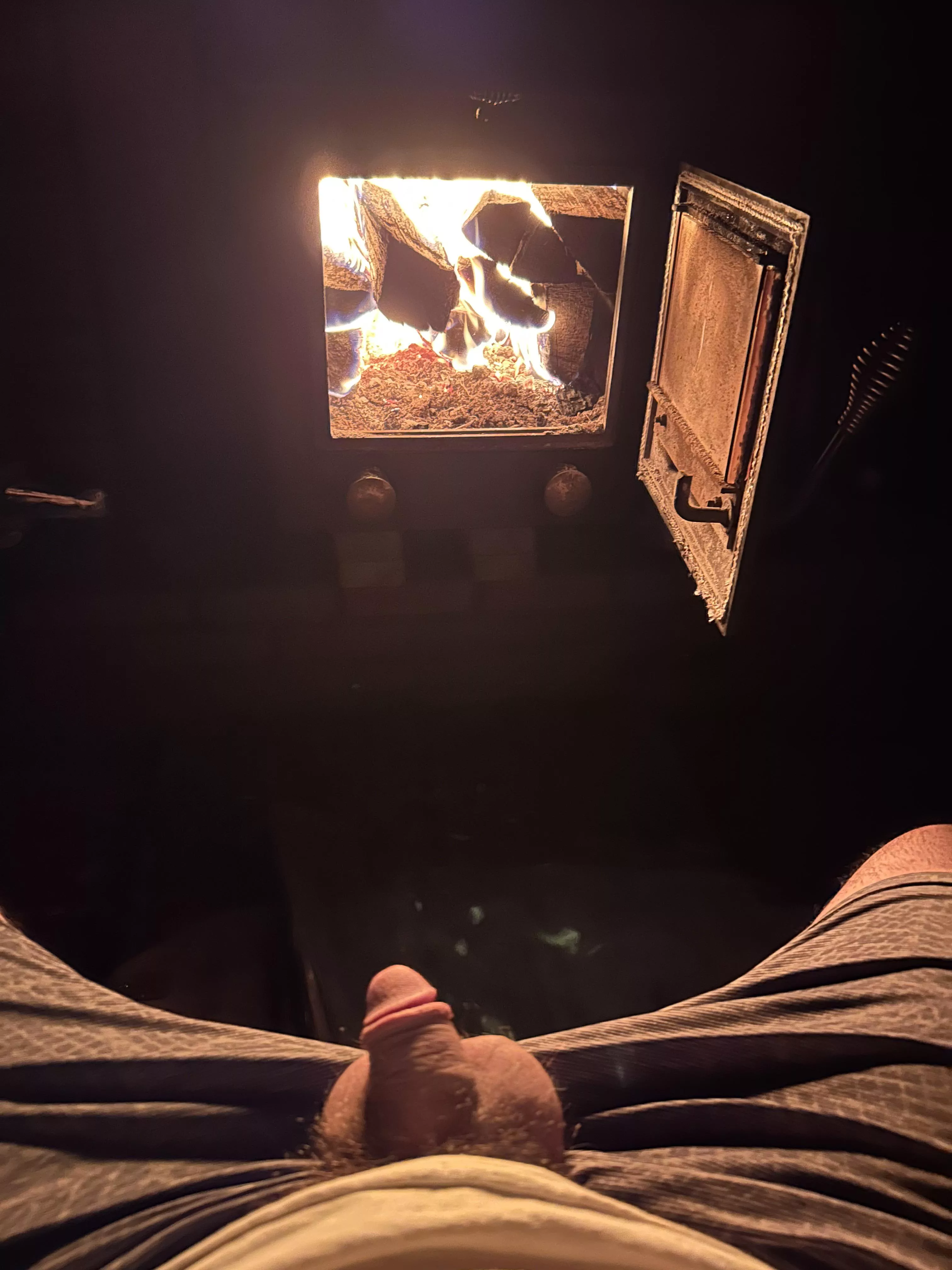 Warm by the fire, anyone wanna compare(21)
