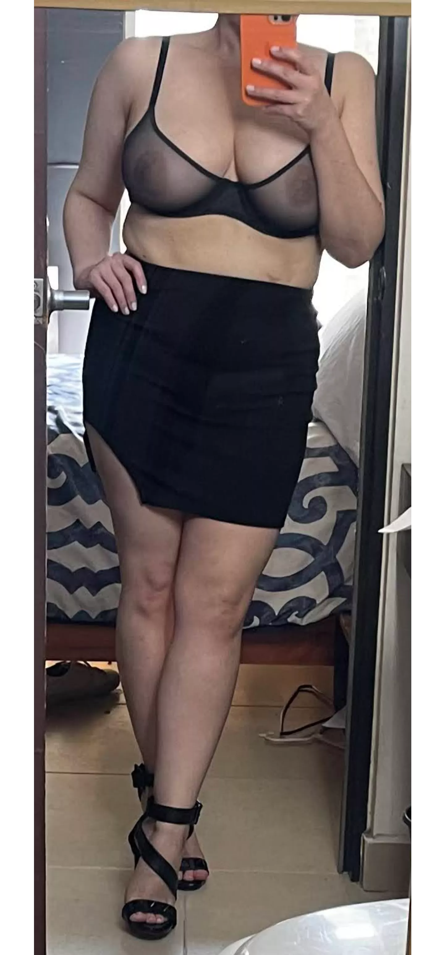 Wifey getting ready for tonight. She wants to know what you think