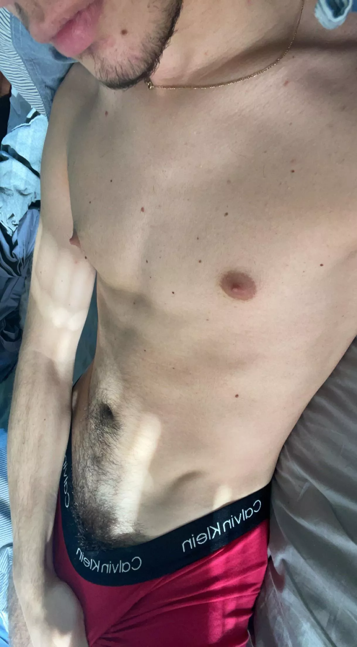 21 college guy hmu w pics and asl, 19-25, @kti6822