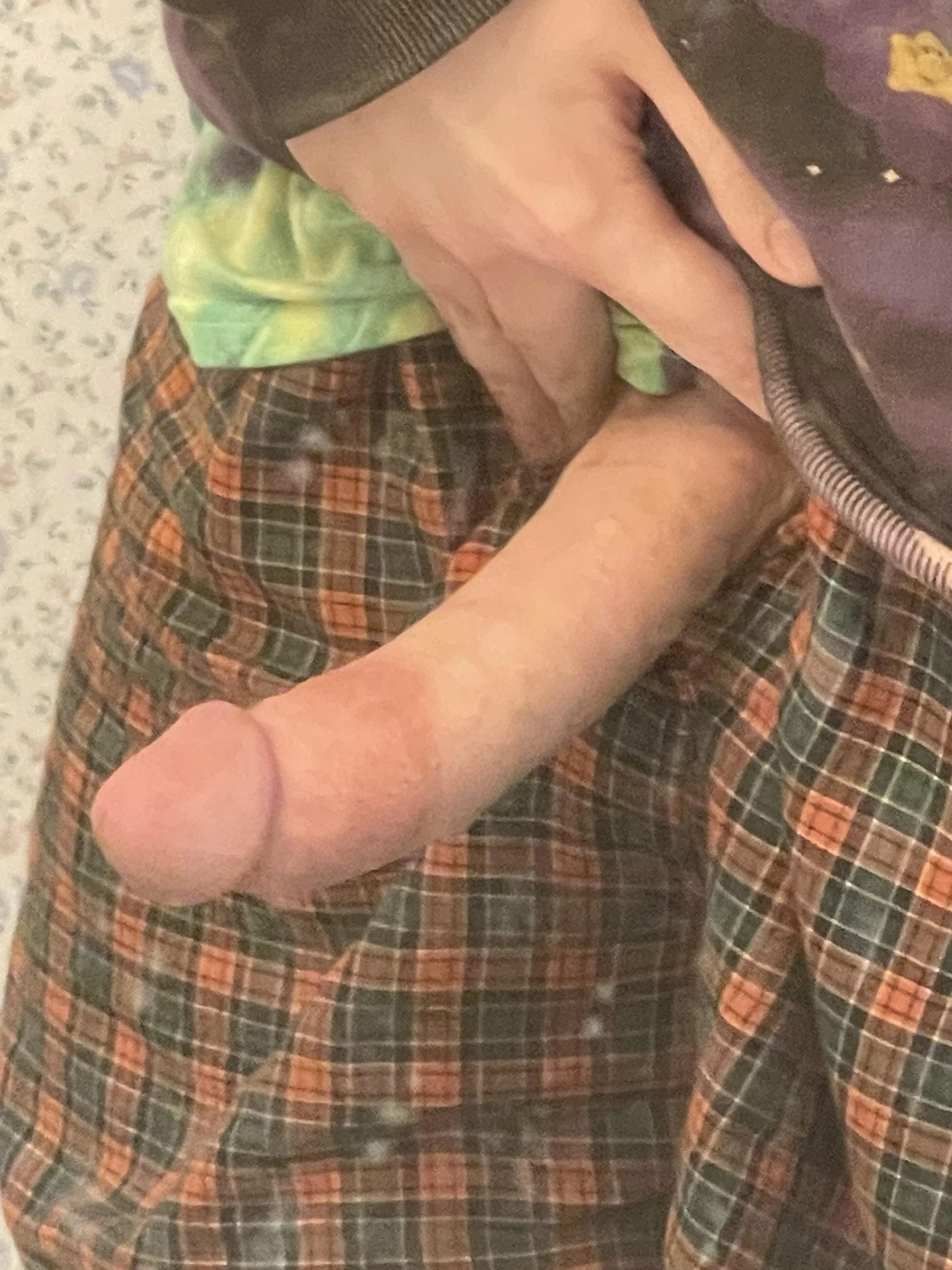 22 Fuck I’m horny for big cock