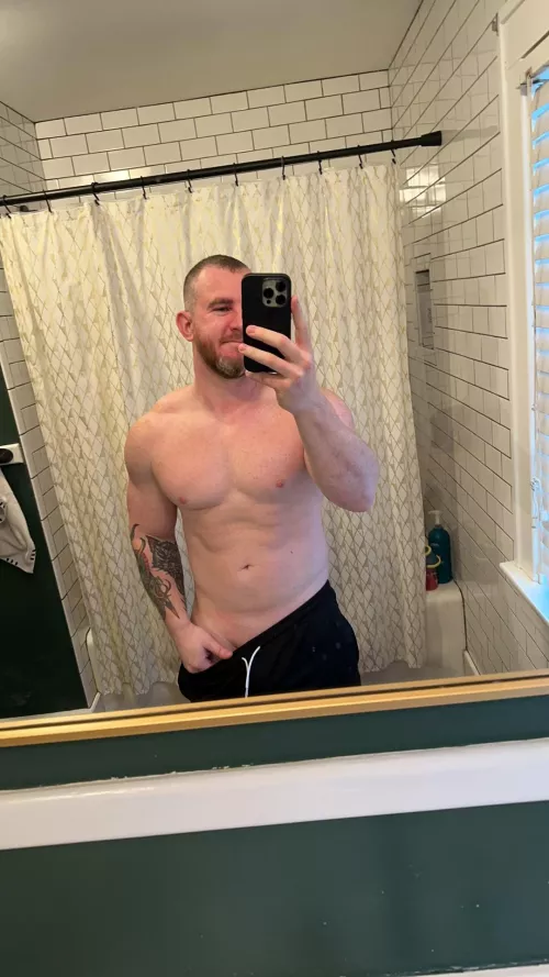 [34] Almost pool ready 😏