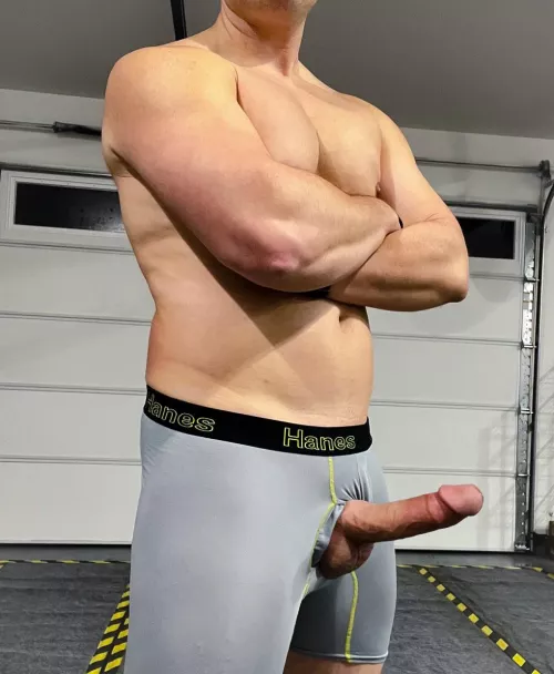(41) wanna join the garage workout