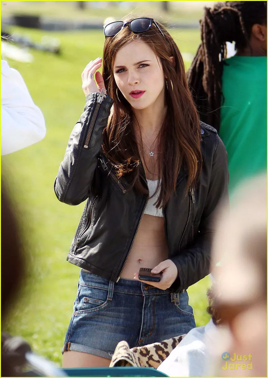 Anybody want a cum battle? Rules below...