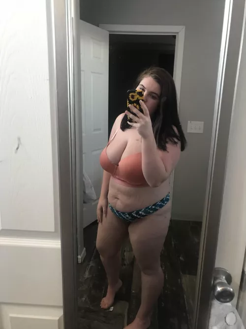 Feeling horny today 🤪